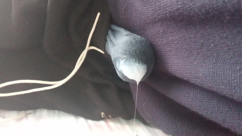 Zen_solo: Un forte gemito di orgasmo