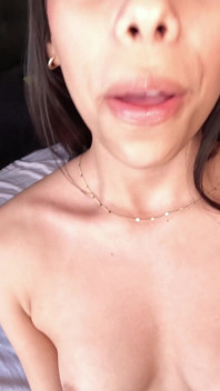 Caught in Public: Photo Session in a Public Place Ends in a Risky Blowjob with My Photographer.