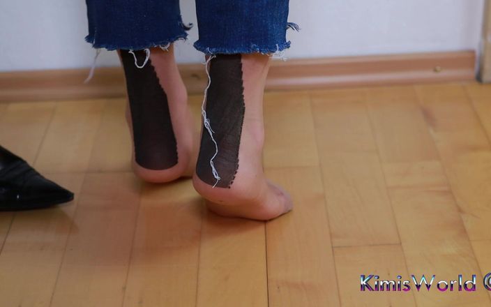 KimisWorld: 经典优雅 - Black pumps &amp; sheer 尼龙挑逗