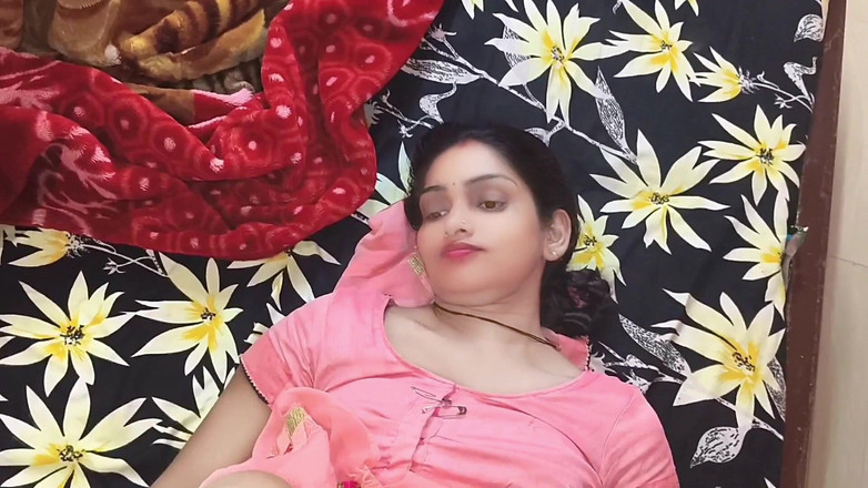 Janvibhabhii: 18歳のデシ女の子がオーガズム、ハードコアなインド人セックス