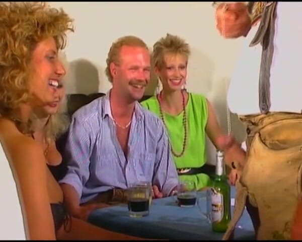 Deutscher hardcore: Attractive German Whores Enjoying Hot Ir Orgy