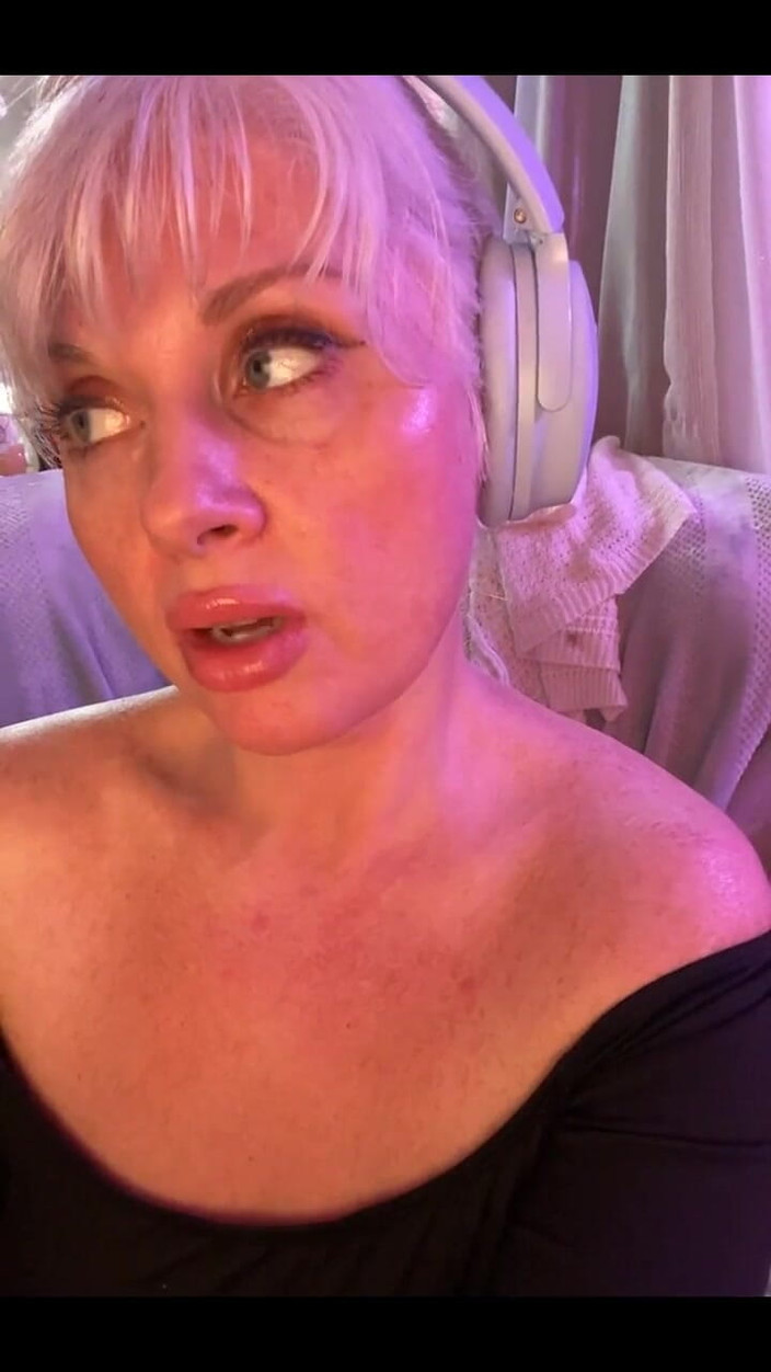 PaintedRose: Cam Calls Tonight