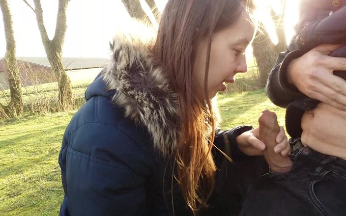 Alison Robell: Ik gaf hem een pijpbeurt aan de kant van de...