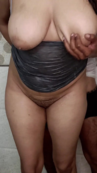 Stepbrother Caught & Seduce Beautiful Stepsister Naked in Shower