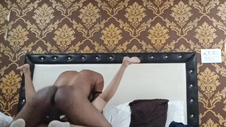 Manguru: Desi Bhabi Ko Hotel Me Choda