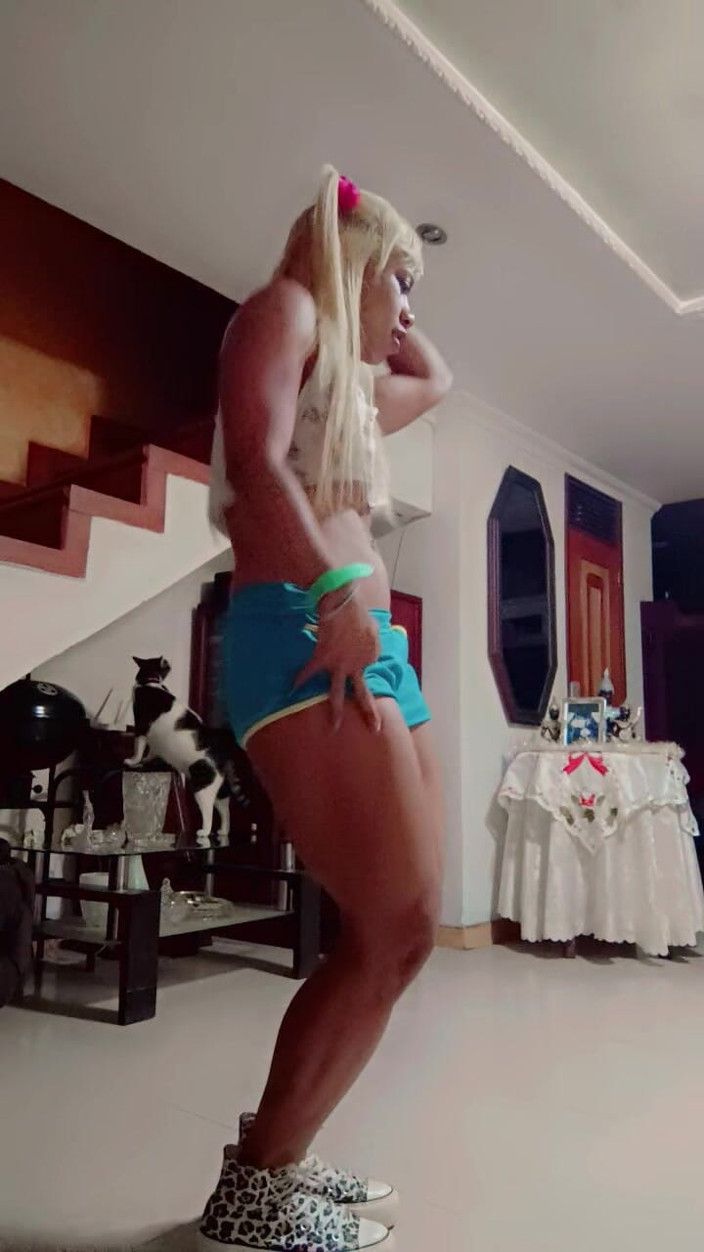 Barbychocolat: When I Start Thinking About You, My Clit Gets Very...