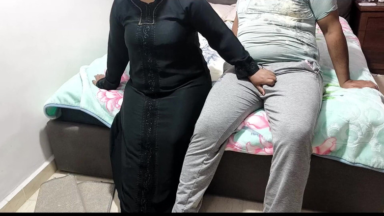 Arabic Bbw: Ik neukte mijn stiefmoeder met mijn vriend