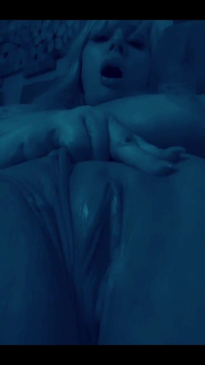 PaintedRose: 이 맛있는 핑크색