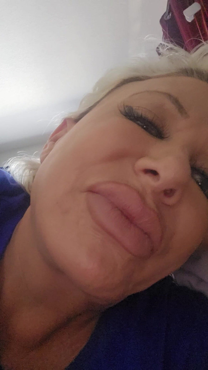 Claudia Marie: Waking up with Claudia Marie