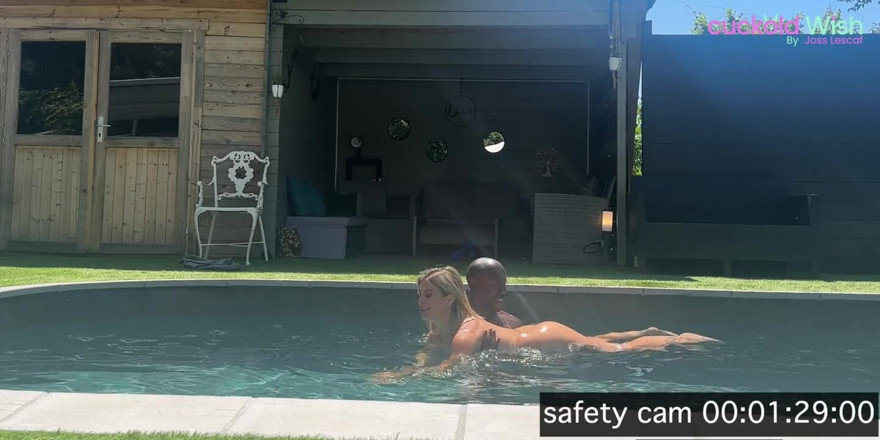 Joss for Cuckold wish: Lumacarie Gets Fuck at Swiming Pool