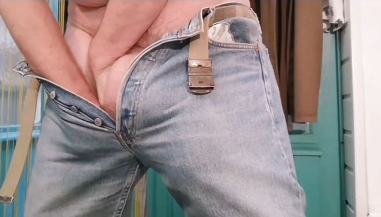 Monster_Meat_: La regina della danza fa uno spettacolo su una diva...