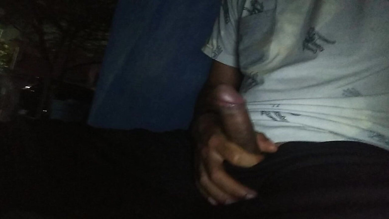 AlexAlejandro13: 인간은 마음속에 환상을 품고 있다