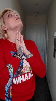 Caught Wanking by Stepmommy - Reluctant to Taboo Fun