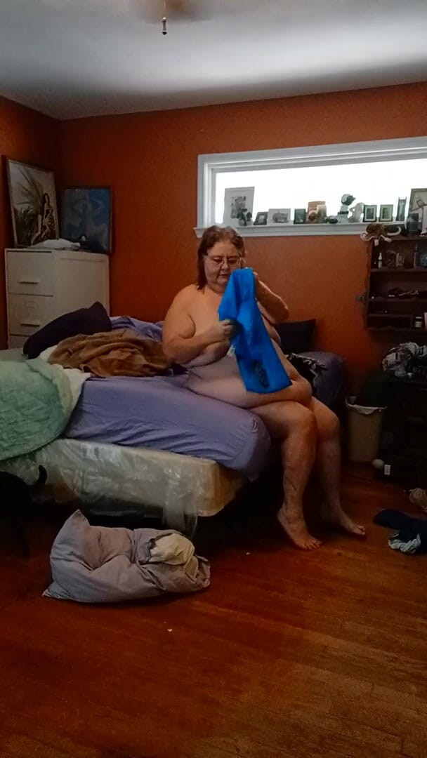 BBW nurse Vicki adventures with friends: Külot hayranları için giyinme Hey