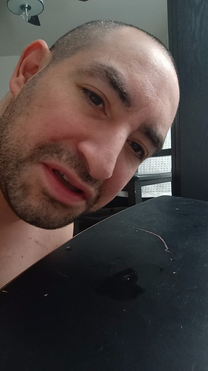 Brandon Lee: Presborrata mattutina e succhi di culo