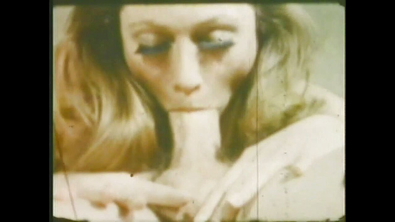 Vintage Usa: Cô ấy cần phải cảm nhận con cu trong miệng của...