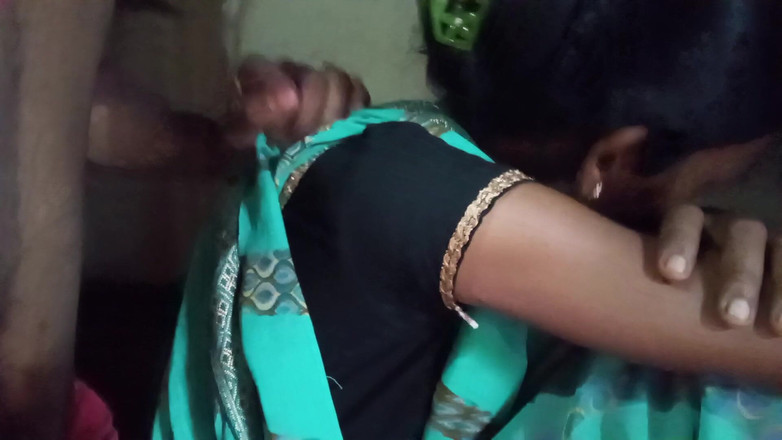 Premi pooja: Indian Hot Desi Bhabhi and Young Boy Fast Time Fucking...