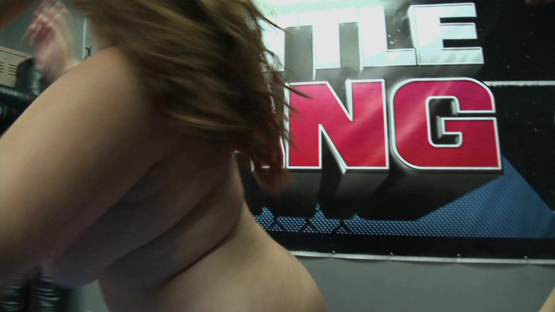 Hand Lotion Studios: Бразильская тинка с массивными сиськами обожает скакать