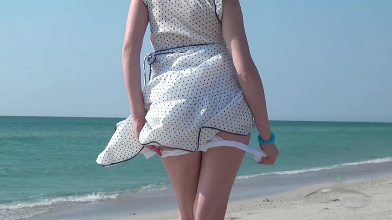 ATK Hairy: Sandy est de retour sur la plage