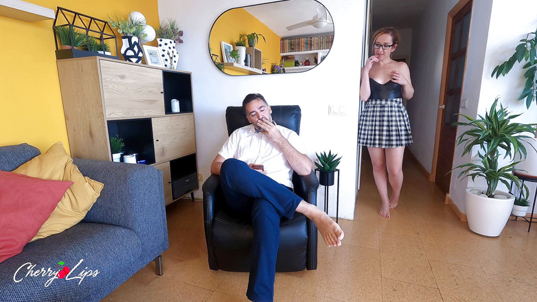 Cherry Lips: Ups aku ngentot suami sahabatku lagi dan dicrot di dalam -...