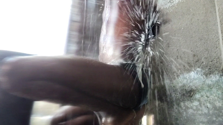 GlassCenterline86: Dopo che la cognata ha rifiutato, sono andato a fare...