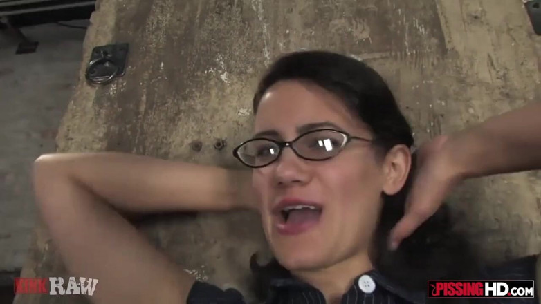 Pissing HD: Big tit nerdy gamer girl has a secret pee fetish