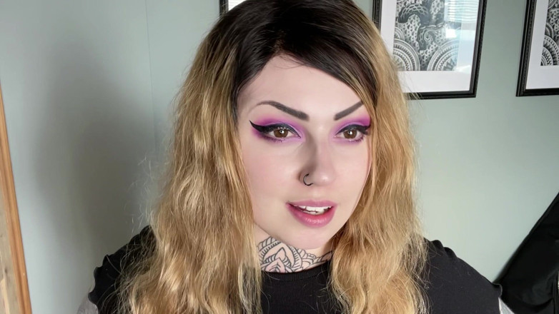 Miss Valentina: Pay for My Time