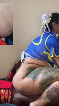 Aziatische BBW Neemt Grote Zwarte Lul in Smerig Cosplay-plezier!