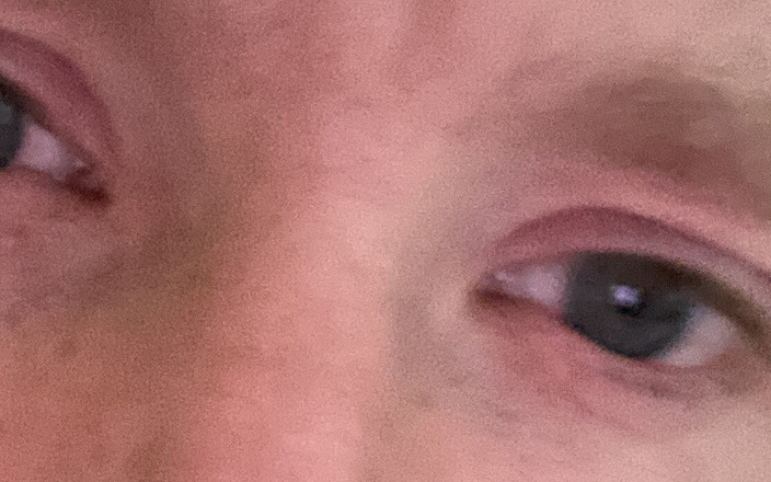 AlfredAmadeus: 독일 라이브 팬티 스타킹을 입은 소년