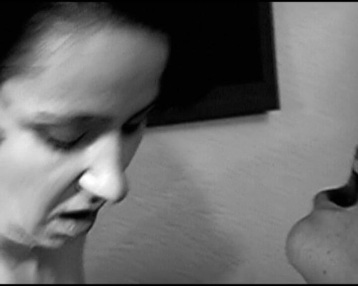 Porno kino: Sledujte toto německé kotě si líže a šuká kundičku