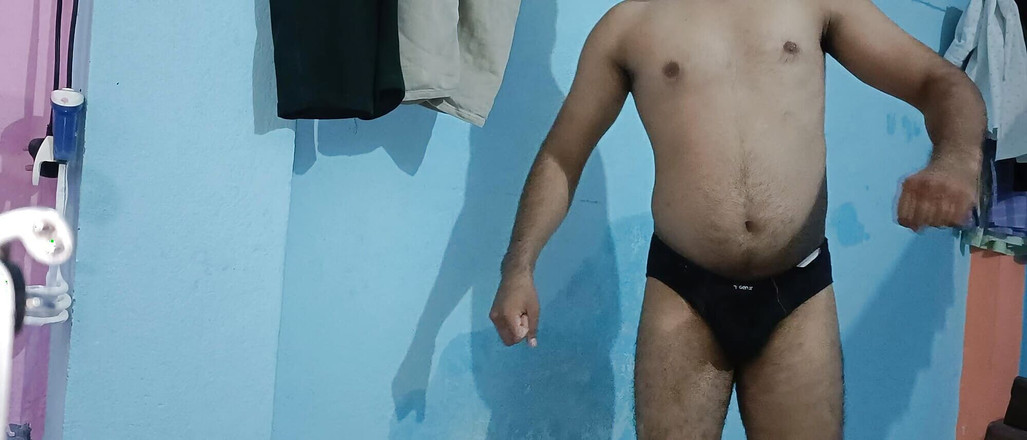 LovedSunsine1990: 裸でワークアウトした