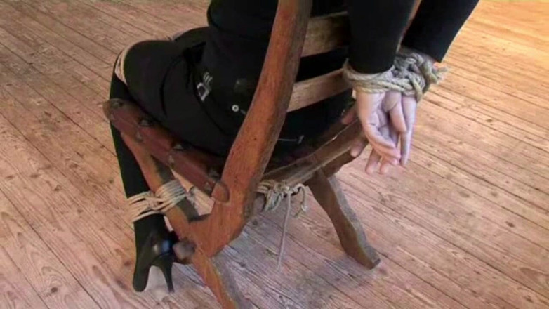 Submissed: Chairtied