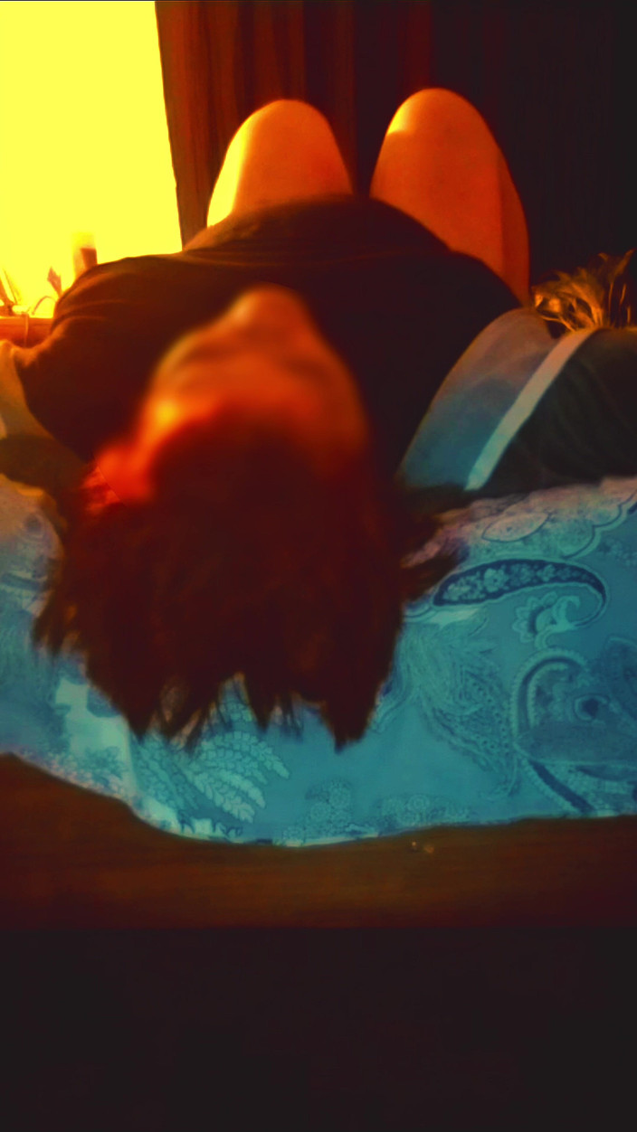 Lily & Theo: Verheiratete schlampe, liebt es, von einem riesigen penis gedemütigt und...