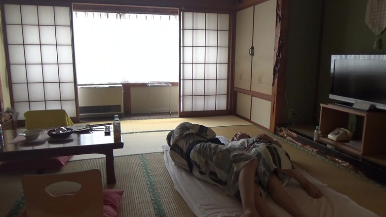 Vulture: 温泉のカメラで撮影されたわいせつな映像