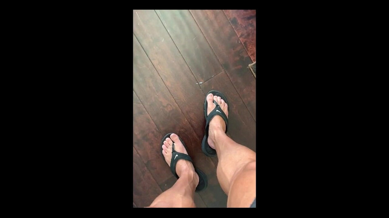 Jasons feet: Wir sind im aufzug