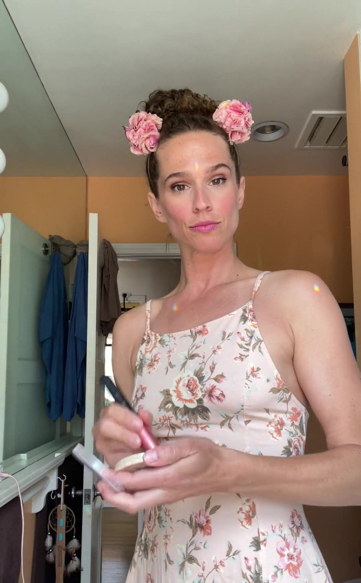 VibeWithMommy: Cu instrucțiuni de masturbare mama vitregă se înnebunește pe tine pentru...