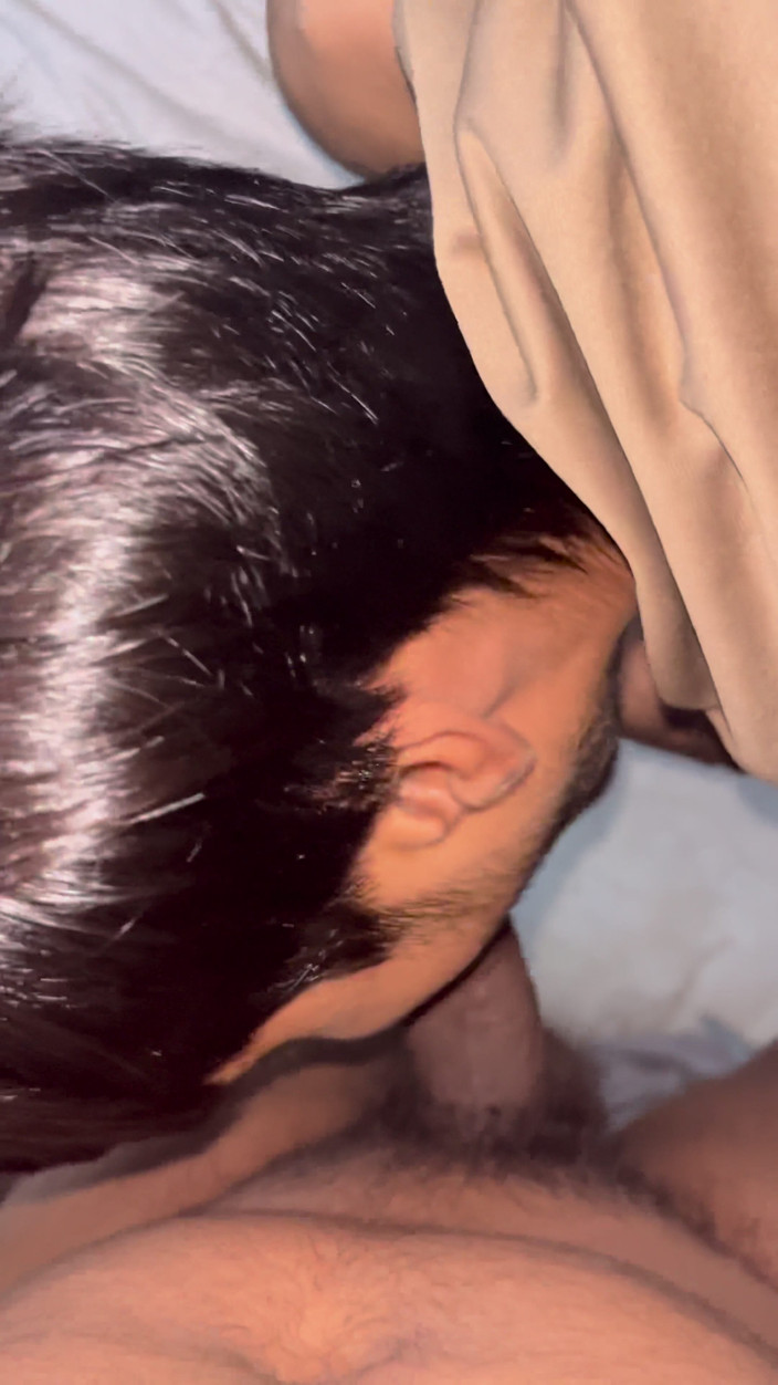 Twinkseeker: Twink Deep Throat My Dick