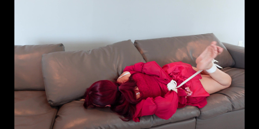 Kink in Time: Miss Mia's Medieval Bondage Fantasy 4K POV Restraint Ecstasy Awaits!