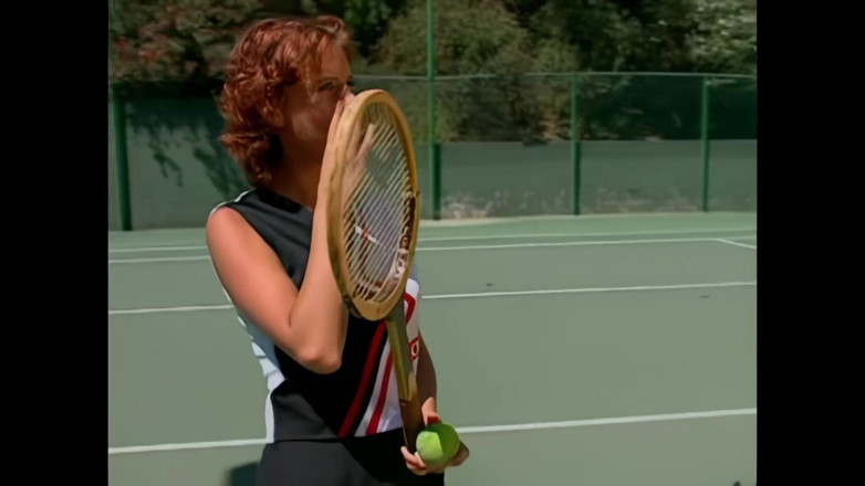 Blitzporn: Candy Apples: Tennis Lessons, Blowjobs and Anal Sex
