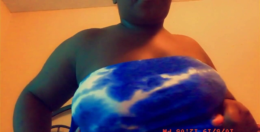 Juicy the houdini: Aku nggak suka mainin toketku, aku harus ngelakuin itu lebih...