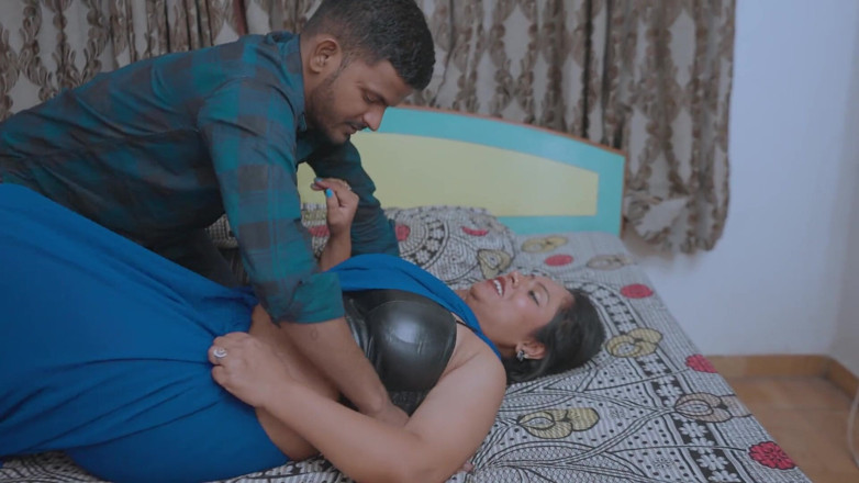 Next short: Indian Hot Beutyfull Desi Girl for Saree Invite Boyfriend Hardcore...