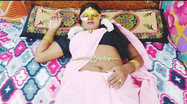 Telugu honey lips: Vídeo completo telugu 1ª noite, nora infelizmente fodendo sogro, Telugu Dirty...