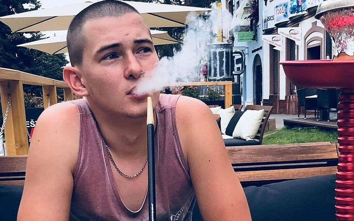 Fap_man93: Orgasme kilat pagi-pagi sebelum berangkat kerja