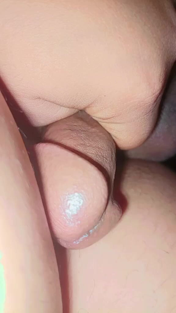 Naniktanti069: Quem quer chupar meu garoto Friens Lund me dm