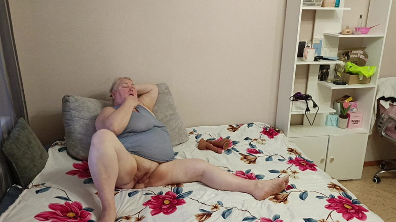 Zona901: Ibu tiri melancap pepek selepas kerja