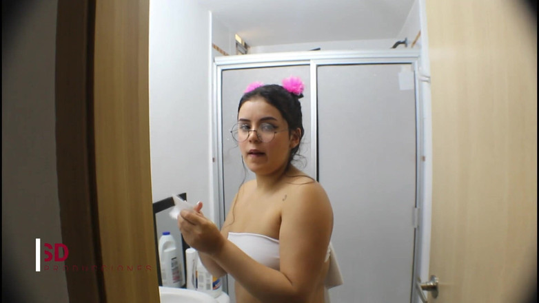 MelanieCaceres: 私は義理の兄弟と浮気し、予期せぬことが起こるスペインのポルノ