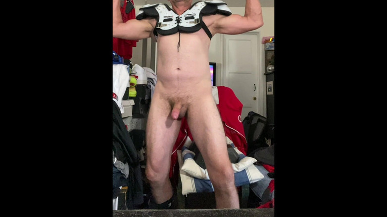 JockDad87: 그의 축구 패드에서 일요일에 발정난 Jockdad87