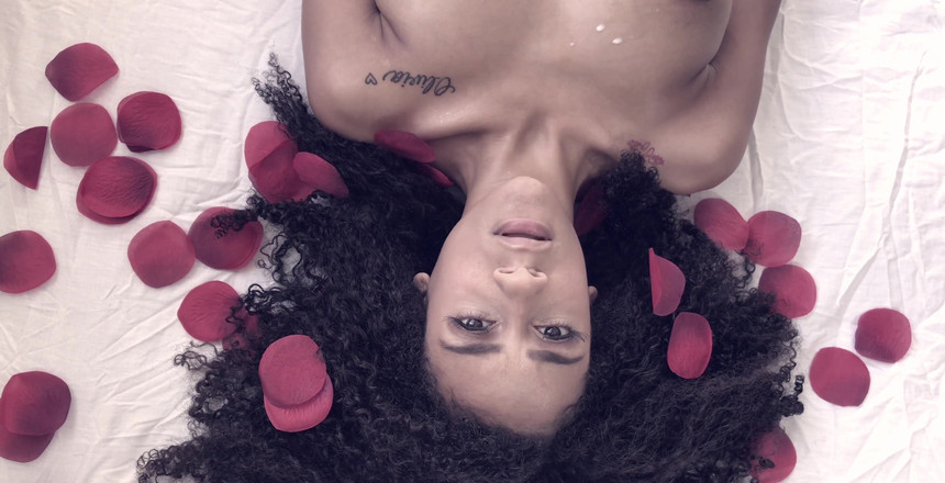 Ariana Aimes: 젖을 짜는 아름다운 고뇌. 해피 발렌타인 데이.