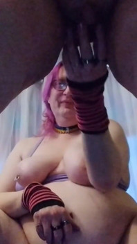 Two Plum Tossed Salad - Robin Gets Her Ass Eaten by Princess Udders