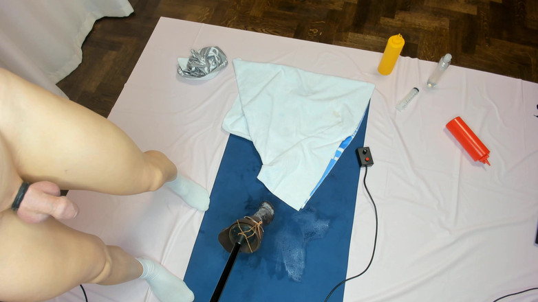 Dicktrassy dicktrassy: 深肛门假阳具游戏